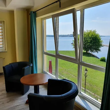 丹霍尔姆酒店 酒店 施特拉尔松德